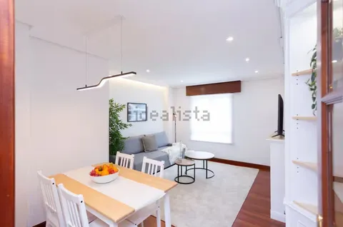 Flat 79 m² in A Coruña