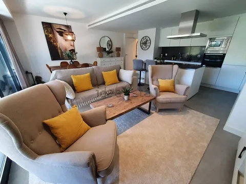 Appartamento 144 m² a Estepona