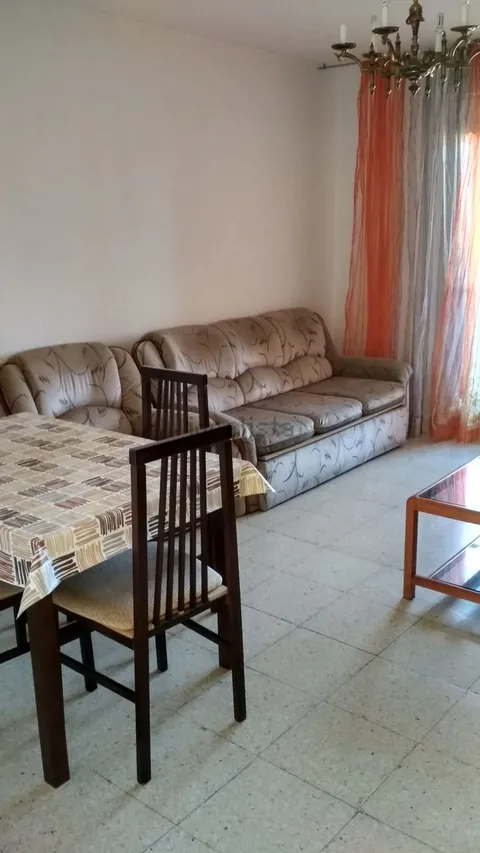 Habitació de lloguer, Valladolid (2/4)