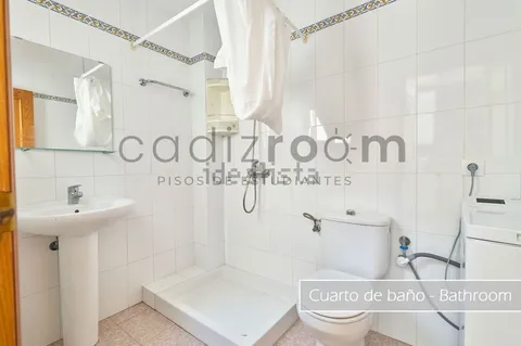 Quarto para alugar, Cádiz