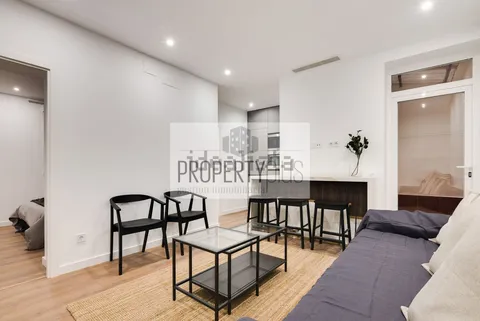 Flat 90 m² in Madrid