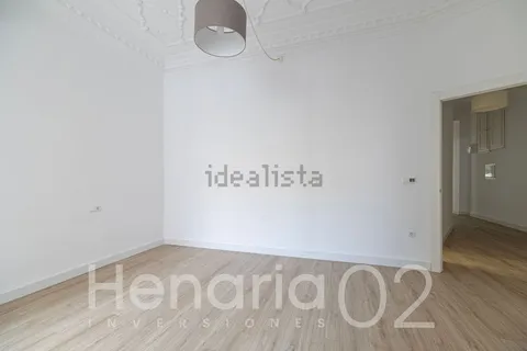 Pis de 156 m² a València