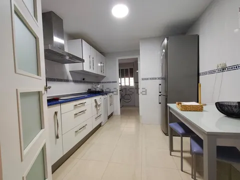 Pis de 210 m² a Dos Hermanas