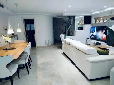 House 300 m² in Alacant / Alicante (3/33)