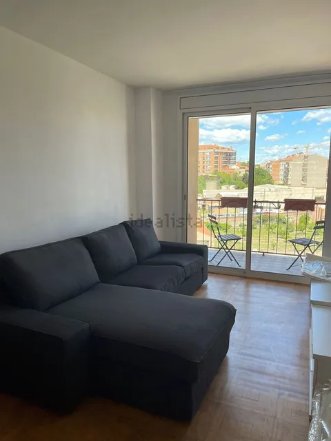 Habitació de lloguer, Manresa (2/6)