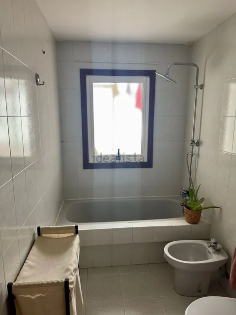 Zimmer zur Miete, A Coruña (4/5)