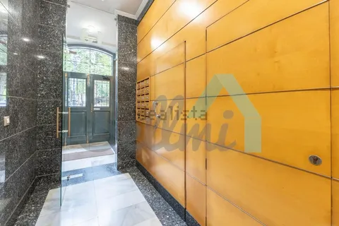 Flat 82 m² in Oviedo