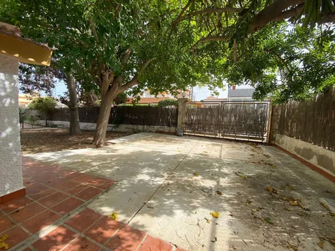 Casa de 190 m² a Oriola