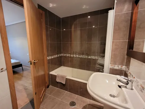 Pis de 77 m² a Gijón