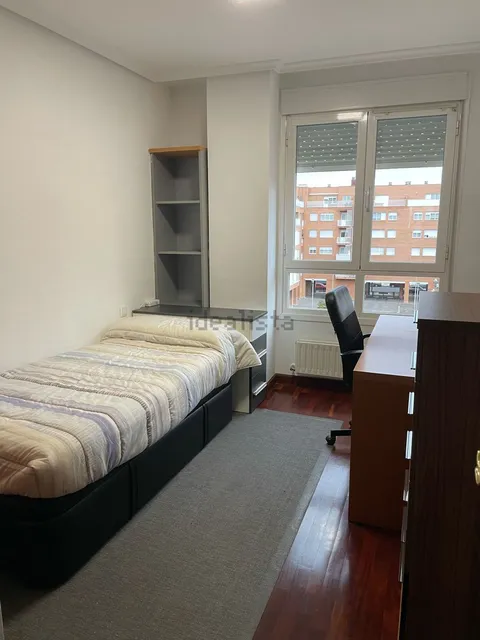 Pis de 90 m² a Vitòria