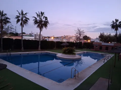 Flat 95 m² in Almeria