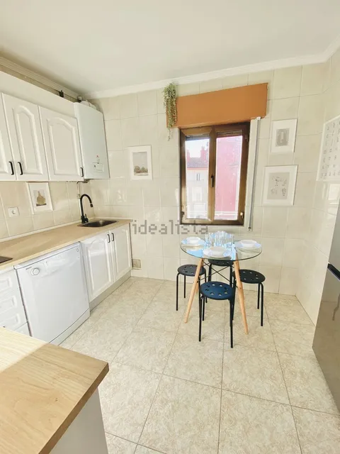 Habitació de lloguer, Àvila