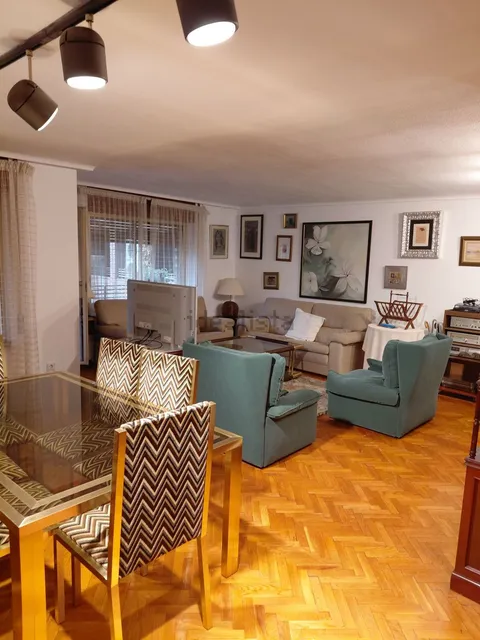 Pis de 178 m² a Saragossa (3/31)