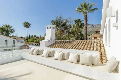 Haus 400 m² in Marbella