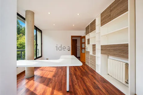 Maison 255 m² à Sant Cugat del Vallès