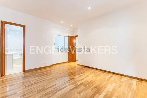 Appartamento 129 m² a Barcelona