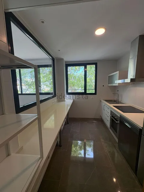 Flat 89 m² in Seville