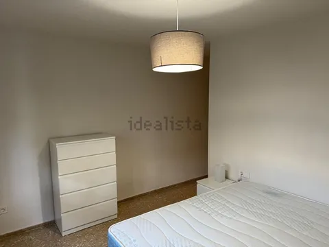 Pis de 90 m² a Còrdova
