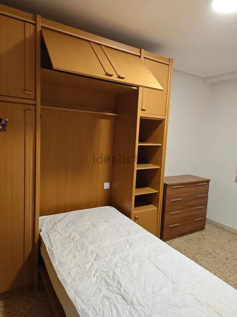 Room for rent, Salamanca (2/9)