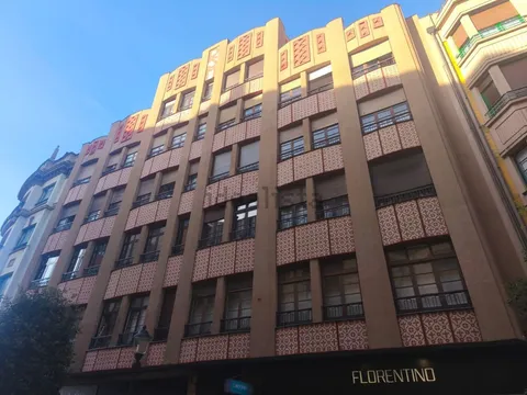 Pis de 93 m² a Gijón