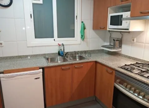 Комната в аренду, Барселона (3/5)