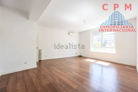 Wohnung 145 m² in Madrid