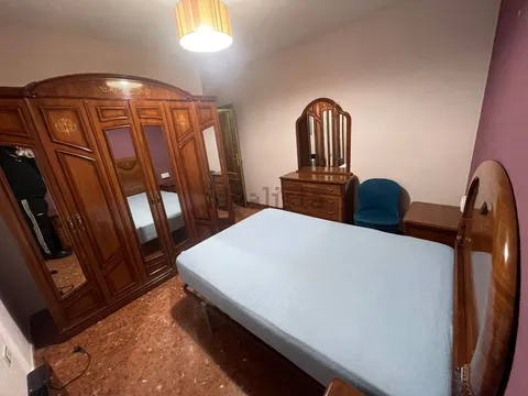 Piso de 102 m² en Noalejo