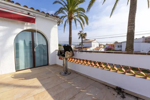 Pis de 33 m² a Castelló d'Empúries