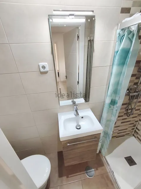 Flat 40 m² in Madrid (3/20)