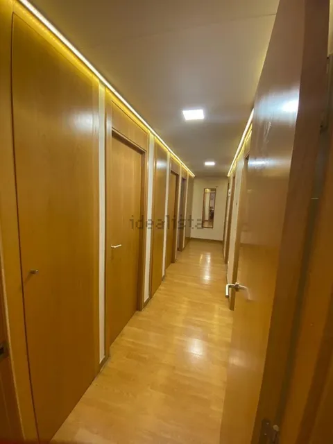 Habitació de lloguer, Llíria