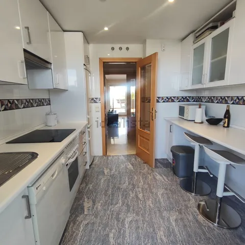 Wohnung 950 m² in Estepona