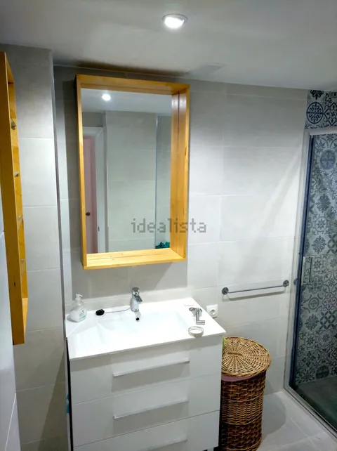 Pis de 75 m² a Còrdova