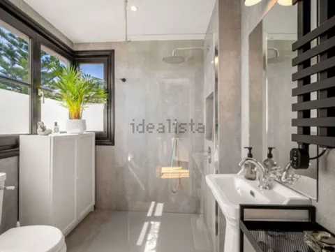 Casa de 330 m² a Marbella
