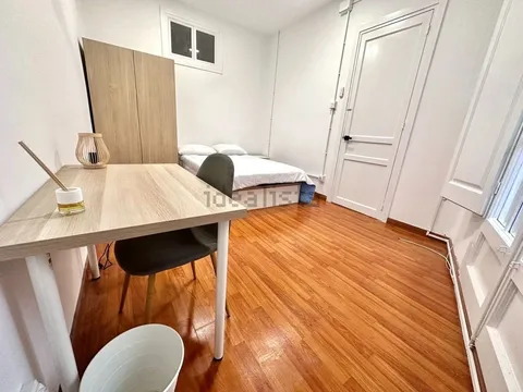Quarto para alugar, Lérida