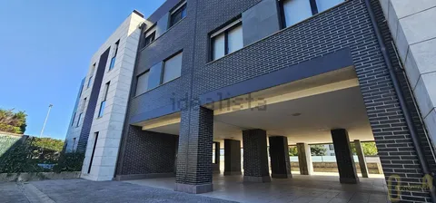 Flat 77 m² in Santander