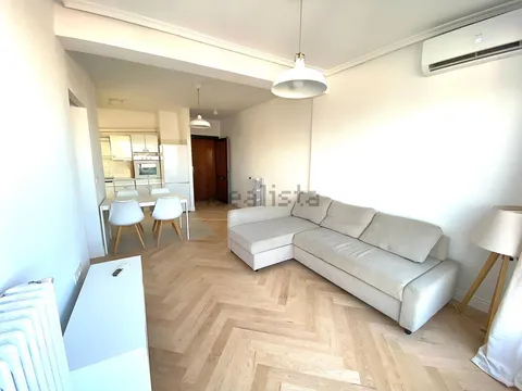 Appartamento 90 m² a Madrid (2/22)