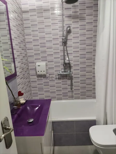 Quarto para alugar, Ávila