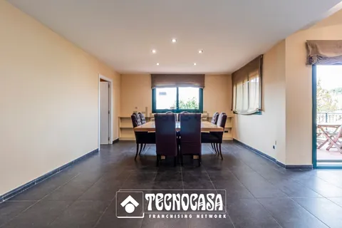 Будинок 471 м² у Sant Cugat del Vallès