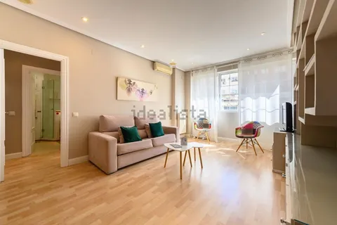 Wohnung 80 m² in Madrid