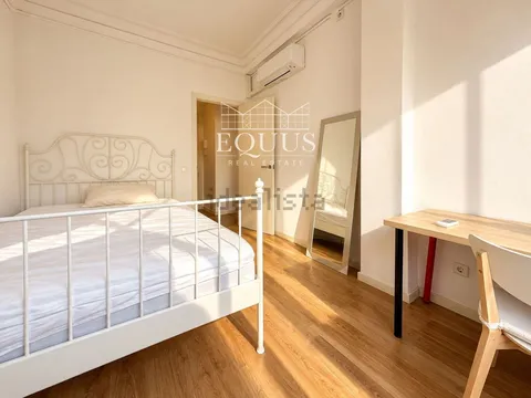 Квартира 75 м² в Барселоне