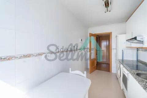 Pis de 69 m² a Oviedo
