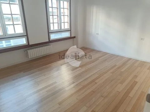 Appartamento 90 m² a Ourense
