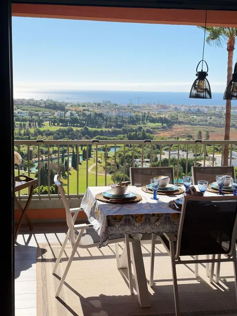 Flat 125 m² in Benahavís