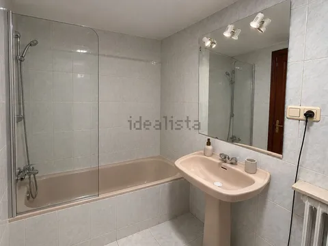 Pis de 76 m² a Lleó