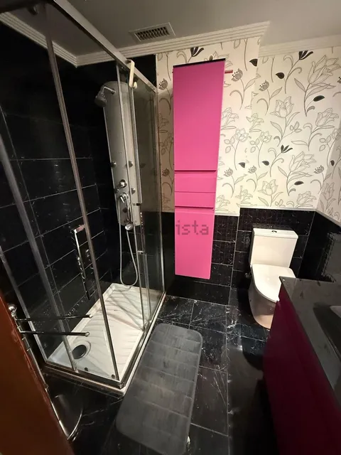 Room for rent, Vitoria-Gasteiz (3/5)