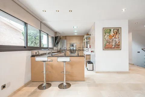 Casa de 228 m² a Sant Just Desvern