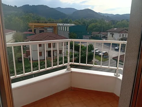 Pis de 98 m² a Zalla