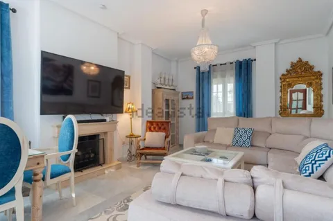Haus 400 m² in Valencina de la Concepción