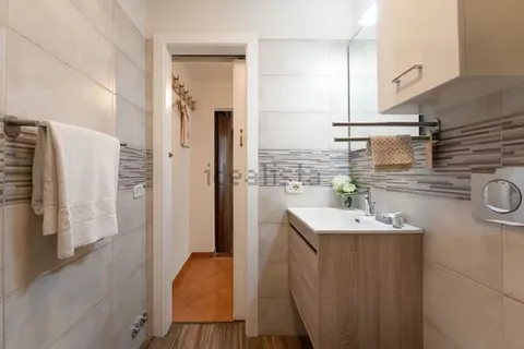 Flat 40 m² in Seville