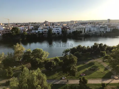 Piso de 75 m² en Sevilla